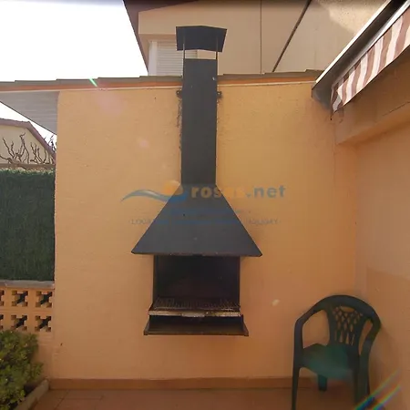 בית נופש Rnet - Port Estrella 8 *